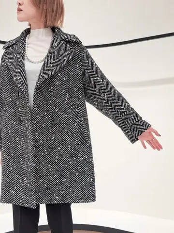 GRACE CONTINENTAL 今野　志保 コーディネート画像