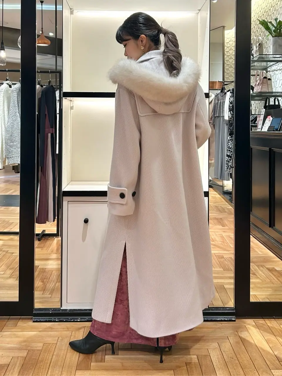 GRACE CONTINENTAL FUKUSHIMA YURIE コーディネート画像