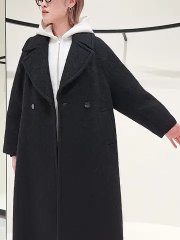 GRACE CONTINENTAL 今野　志保 コーディネート画像