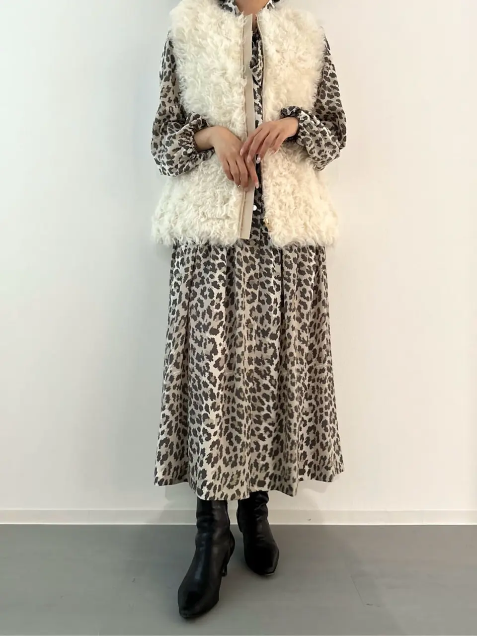 GRACE CONTINENTAL MORITA AI コーディネート画像