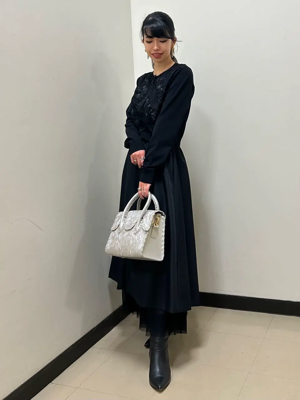 GRACE CONTINENTAL FUKUSHIMA YURIE コーディネート画像