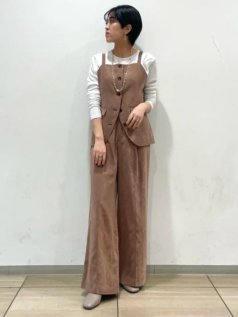 GRACE CONTINENTAL yoshi コーディネート画像