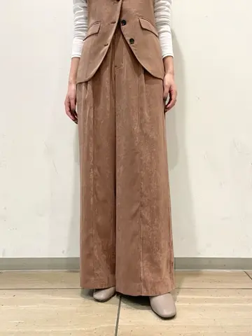 GRACE CONTINENTAL yoshi コーディネート画像