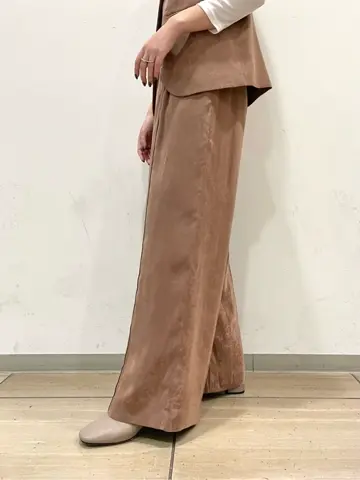 GRACE CONTINENTAL yoshi コーディネート画像