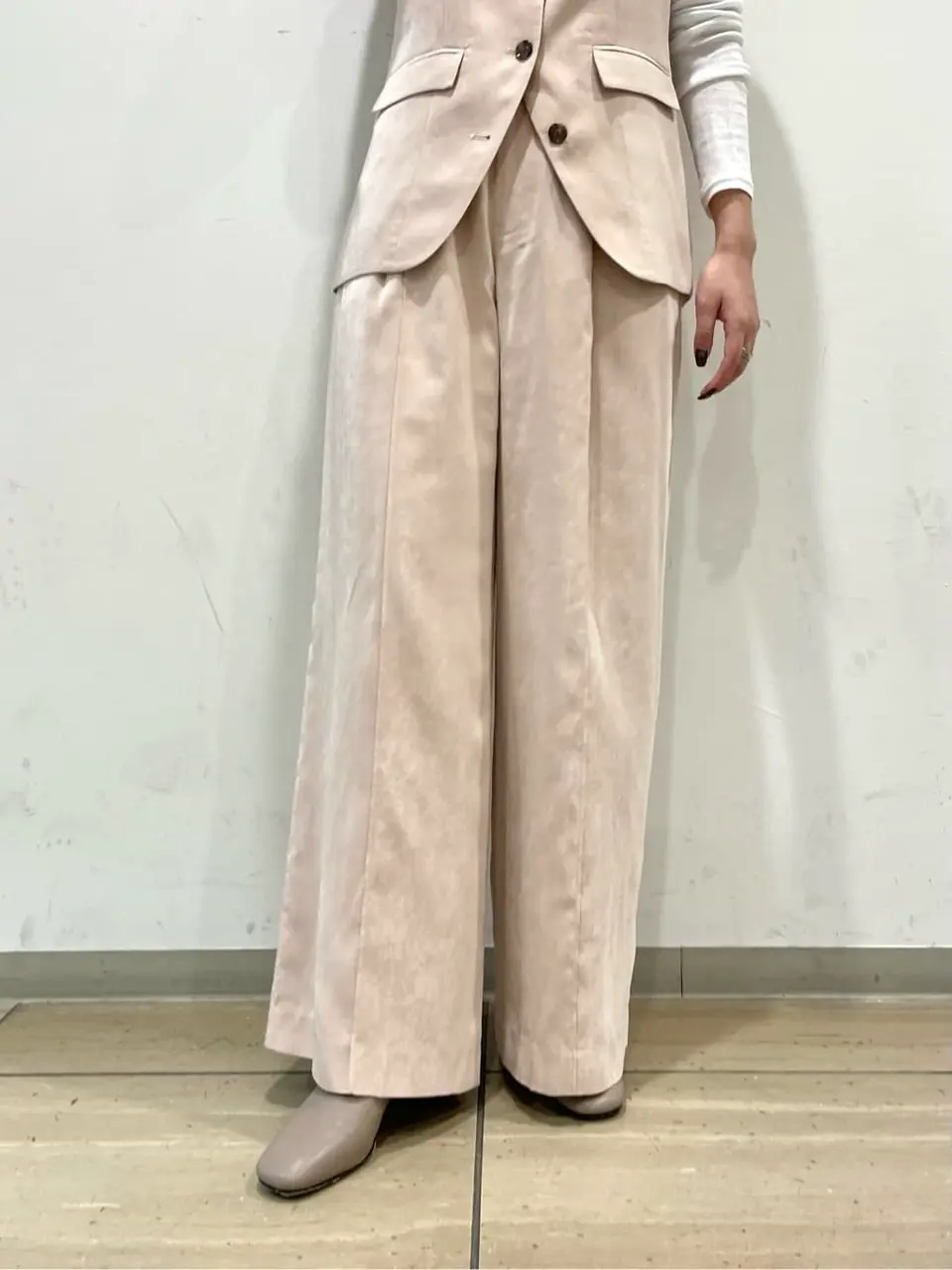 GRACE CONTINENTAL yoshi コーディネート画像