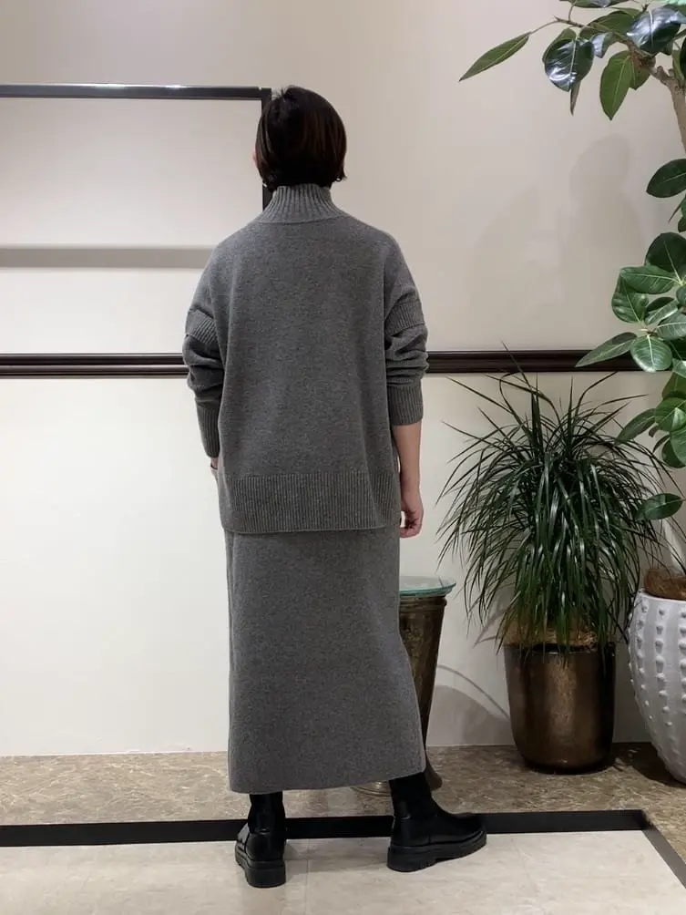 GRACE CONTINENTAL N.YURI コーディネート画像