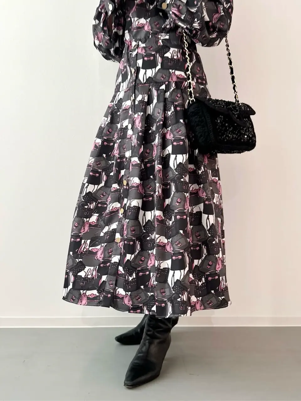 GRACE CONTINENTAL MORITA AI コーディネート画像