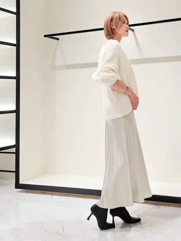 GRACE CONTINENTAL 今野　志保 コーディネート画像