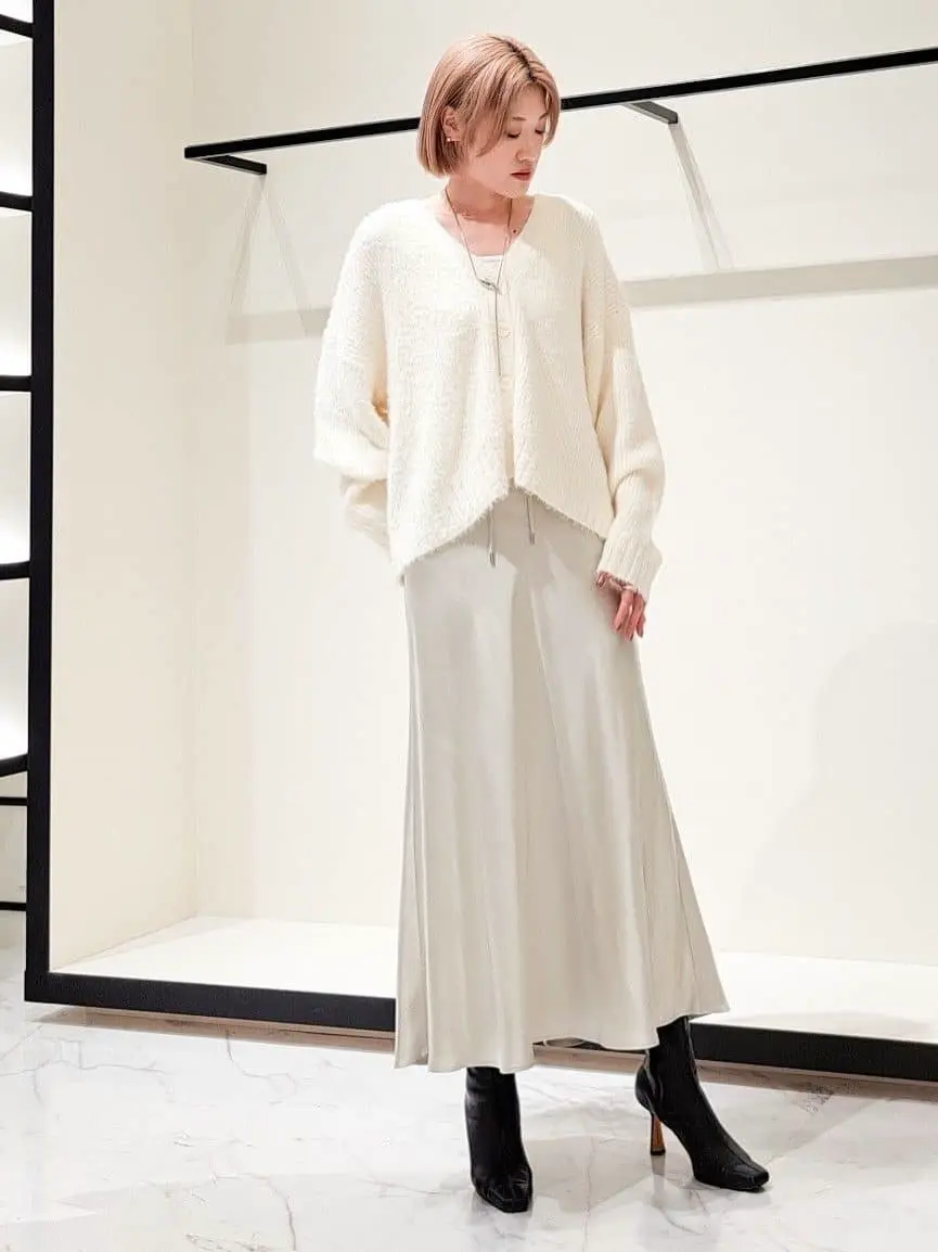 GRACE CONTINENTAL 今野　志保 コーディネート画像