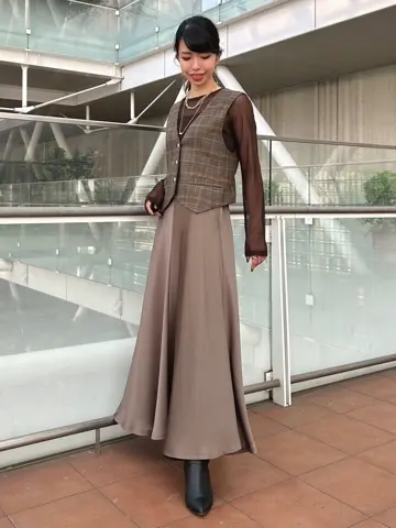 GRACE CONTINENTAL FUKUSHIMA YURIE コーディネート画像