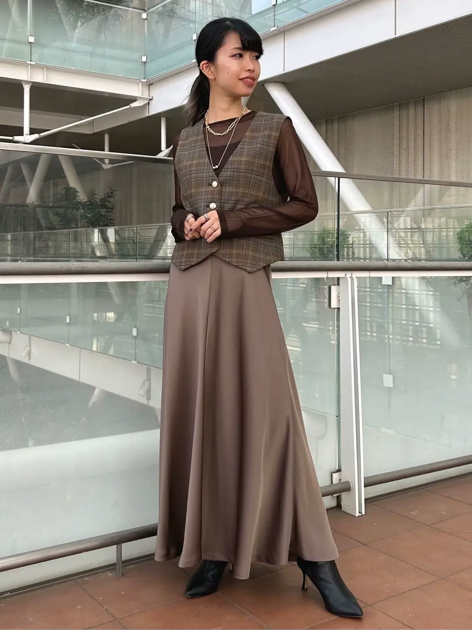 GRACE CONTINENTAL FUKUSHIMA YURIE コーディネート画像