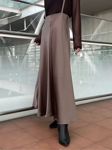 GRACE CONTINENTAL FUKUSHIMA YURIE コーディネート画像