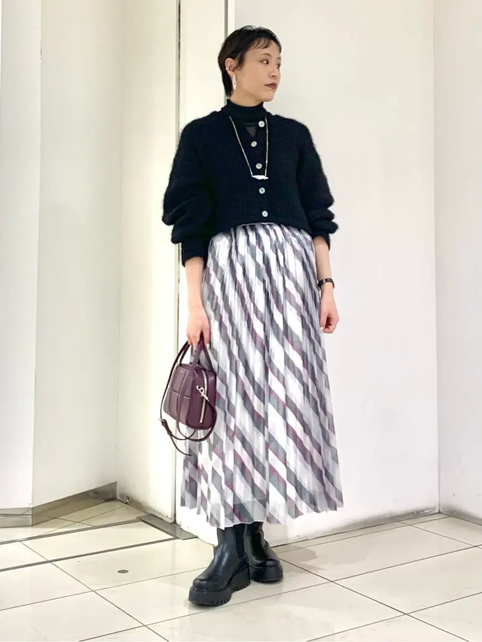 GRACE CONTINENTAL haruka iwasaki コーディネート画像