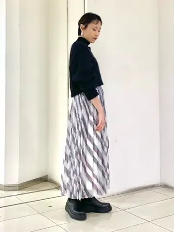 GRACE CONTINENTAL haruka iwasaki コーディネート画像