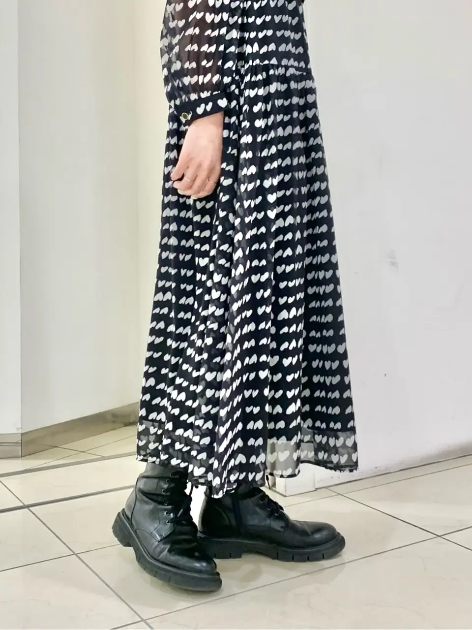 GRACE CONTINENTAL haruka iwasaki コーディネート画像