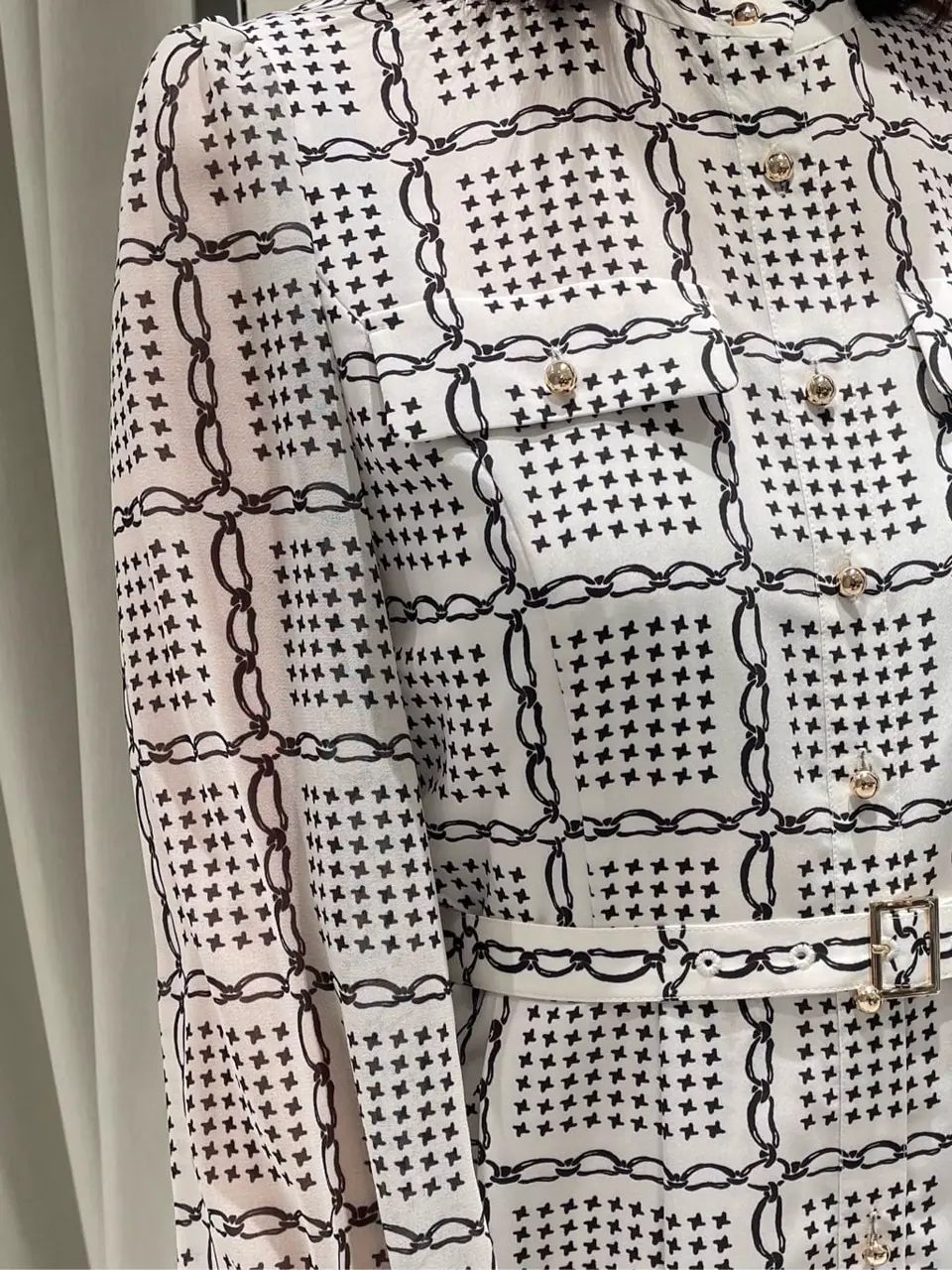 GRACE CONTINENTAL 小林　莉子 コーディネート画像