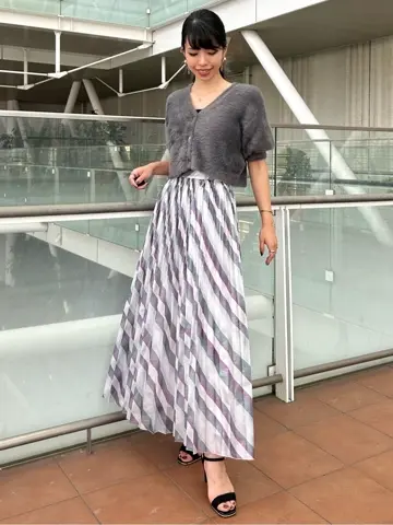 GRACE CONTINENTAL FUKUSHIMA YURIE コーディネート画像