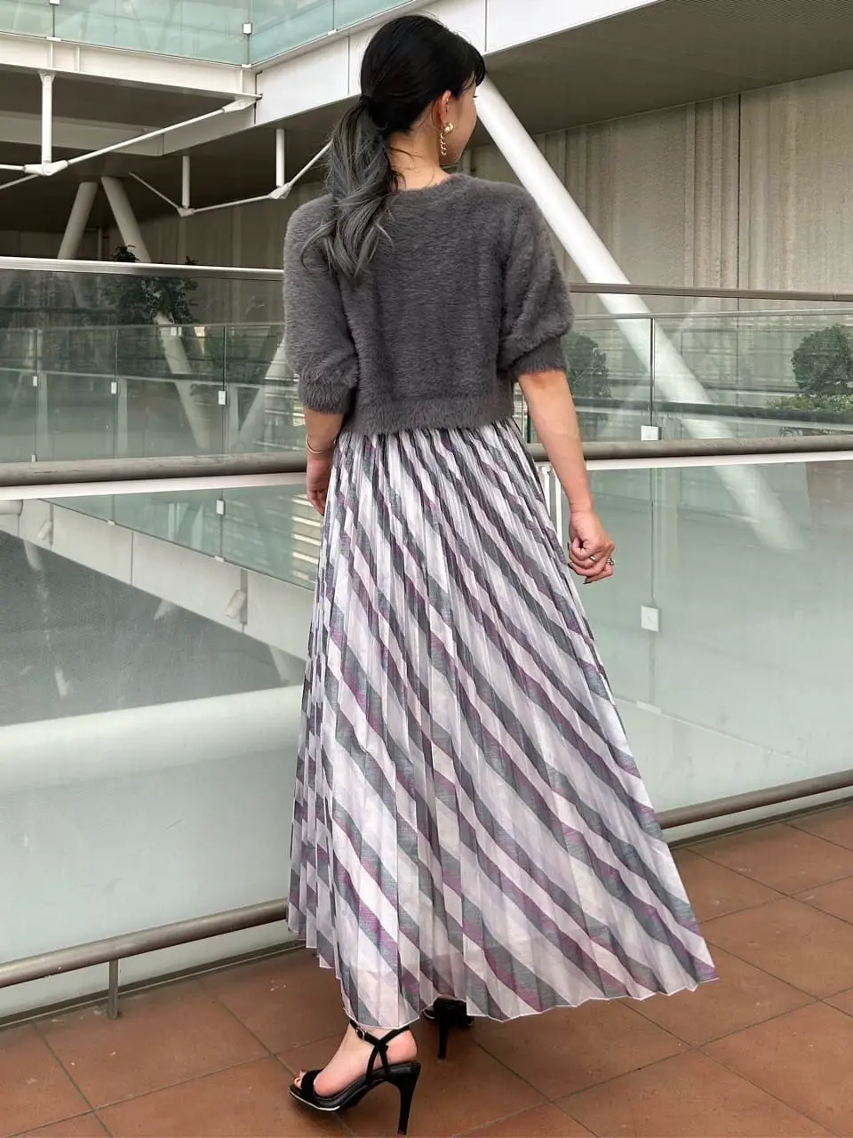 GRACE CONTINENTAL FUKUSHIMA YURIE コーディネート画像