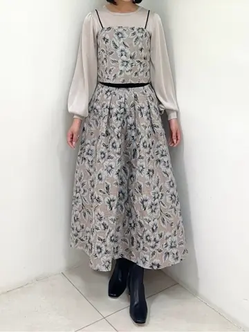 GRACE CONTINENTAL MORITA AI コーディネート画像