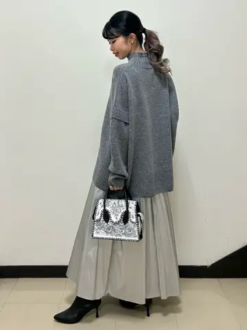 GRACE CONTINENTAL FUKUSHIMA YURIE コーディネート画像