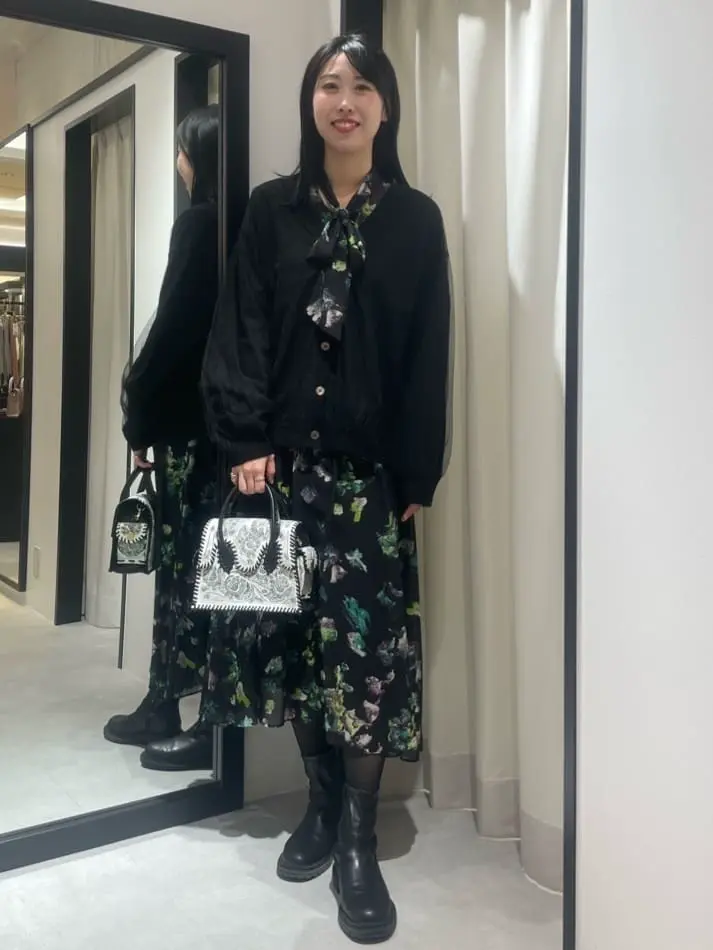 GRACE CONTINENTAL 端場　わかな コーディネート画像