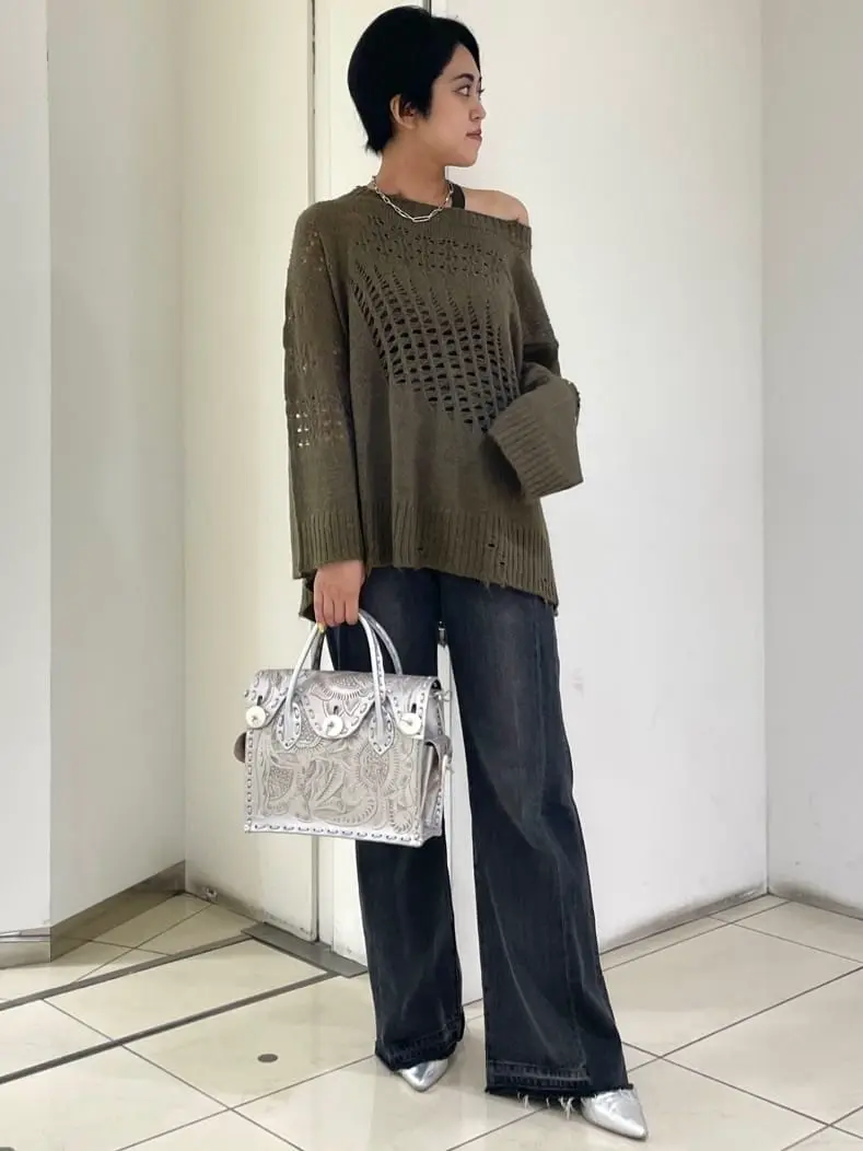 GRACE CONTINENTAL yoshi コーディネート画像