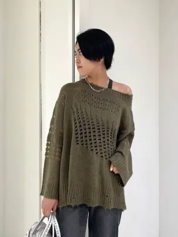 GRACE CONTINENTAL yoshi コーディネート画像