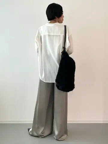 GRACE CONTINENTAL yoshi コーディネート画像