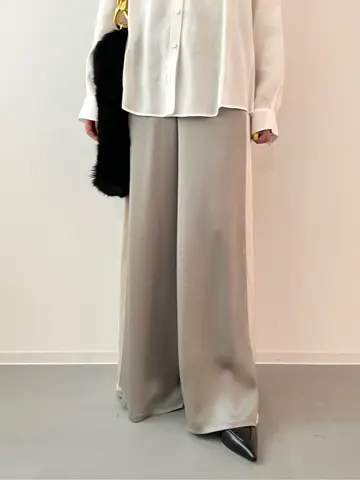 GRACE CONTINENTAL yoshi コーディネート画像