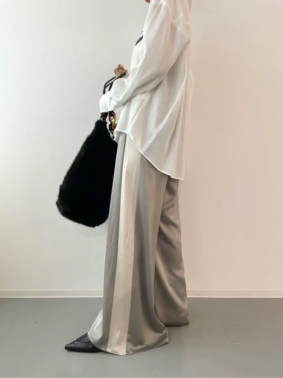 GRACE CONTINENTAL yoshi コーディネート画像