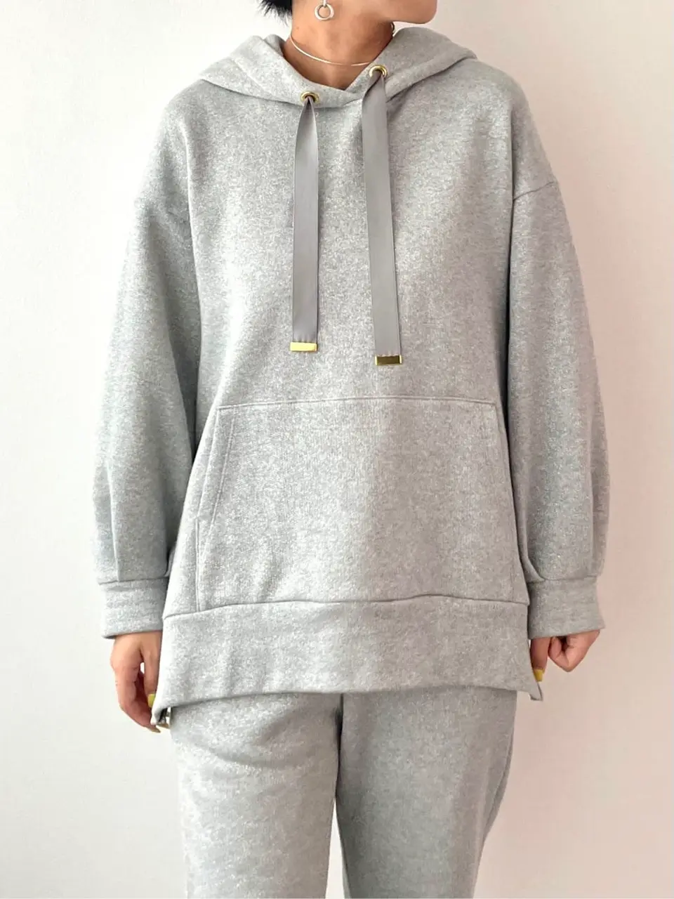 GRACE CONTINENTAL yoshi コーディネート画像