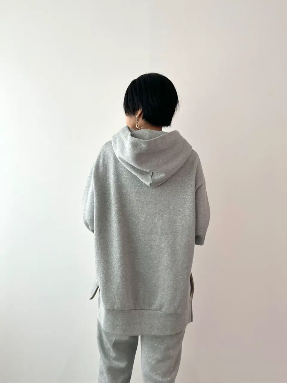 GRACE CONTINENTAL yoshi コーディネート画像