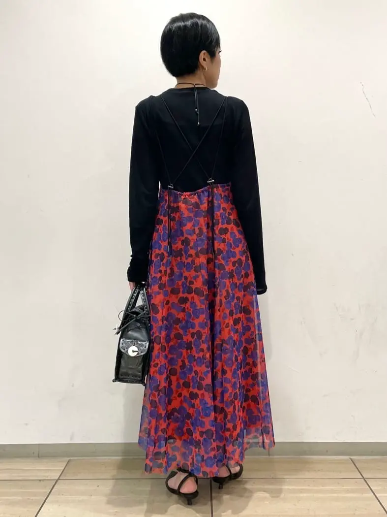 GRACE CONTINENTAL yoshi コーディネート画像