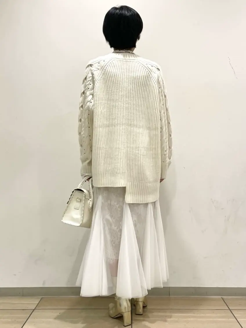 GRACE CONTINENTAL yoshi コーディネート画像