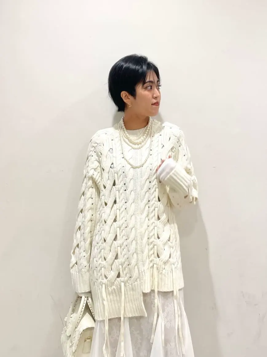 GRACE CONTINENTAL yoshi コーディネート画像