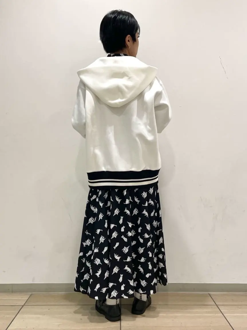 GRACE CONTINENTAL yoshi コーディネート画像