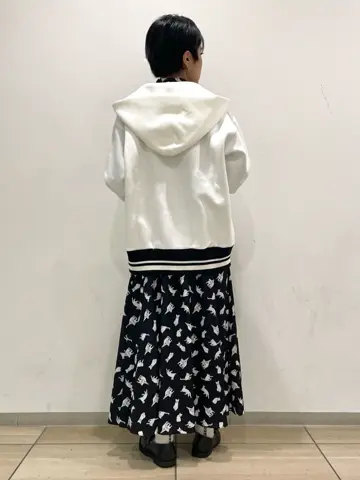 GRACE CONTINENTAL yoshi コーディネート画像