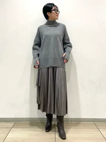 GRACE CONTINENTAL yoshi コーディネート画像