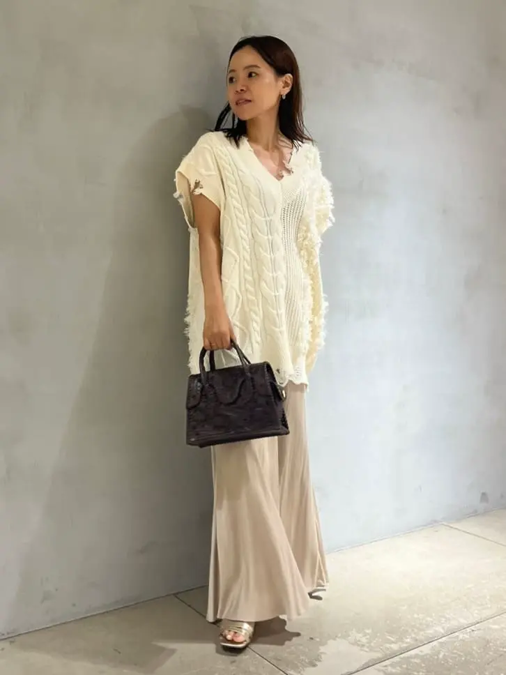 GRACE CONTINENTAL 穐山　香織 コーディネート画像