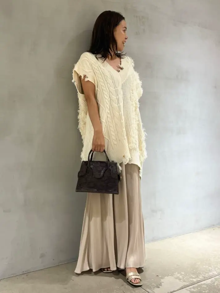 GRACE CONTINENTAL 穐山　香織 コーディネート画像