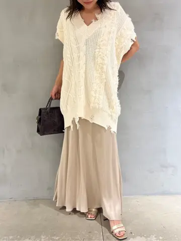 GRACE CONTINENTAL 穐山　香織 コーディネート画像