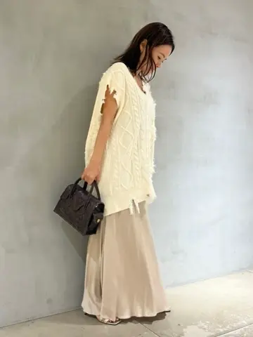 GRACE CONTINENTAL 穐山　香織 コーディネート画像