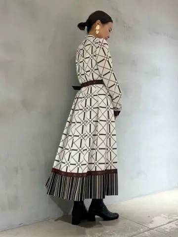 GRACE CONTINENTAL 穐山　香織 コーディネート画像