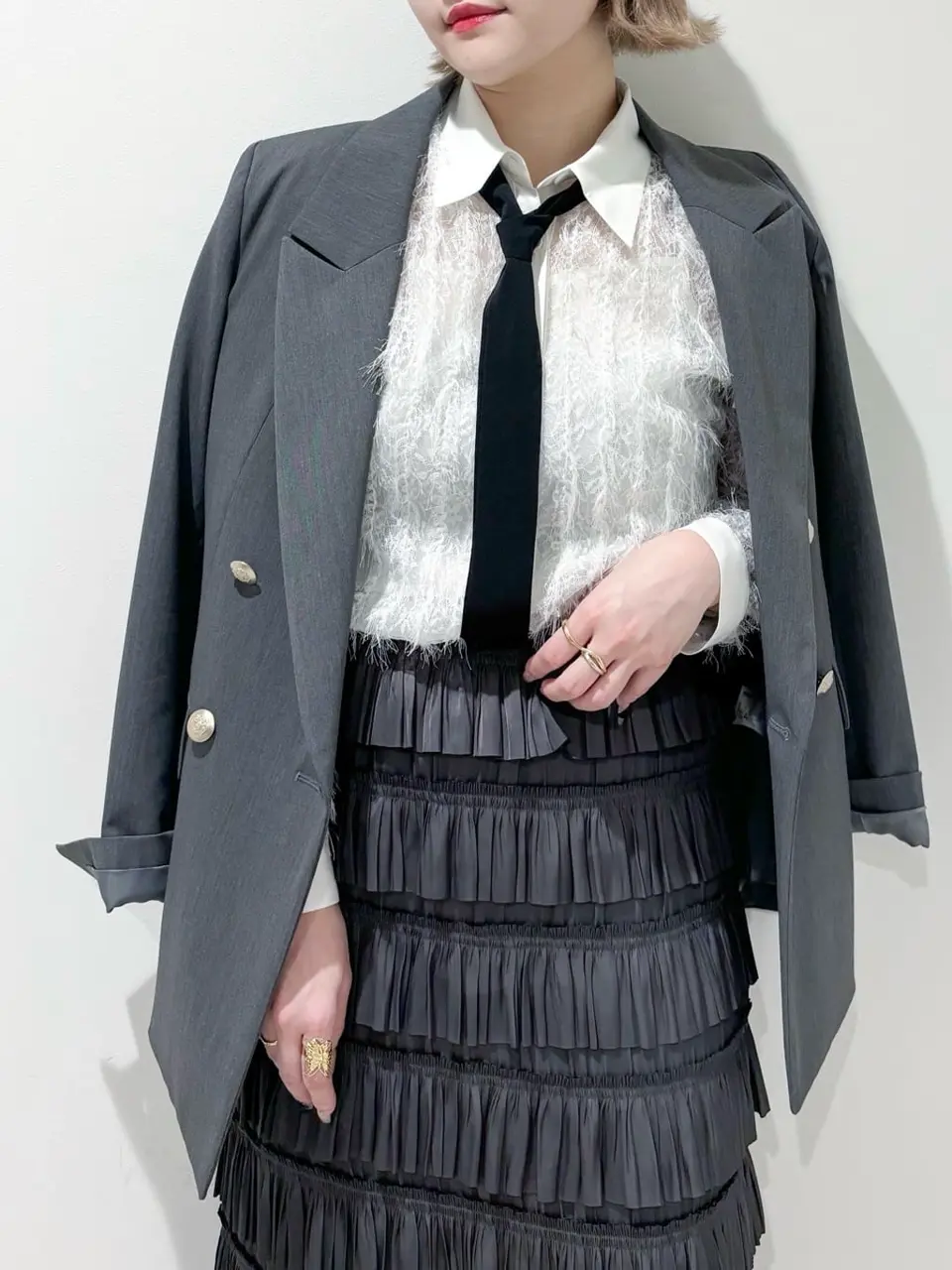 GRACE CONTINENTAL SAYUMI Nagashima コーディネート画像