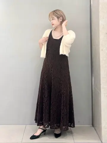 GRACE CONTINENTAL SAYUMI Nagashima コーディネート画像