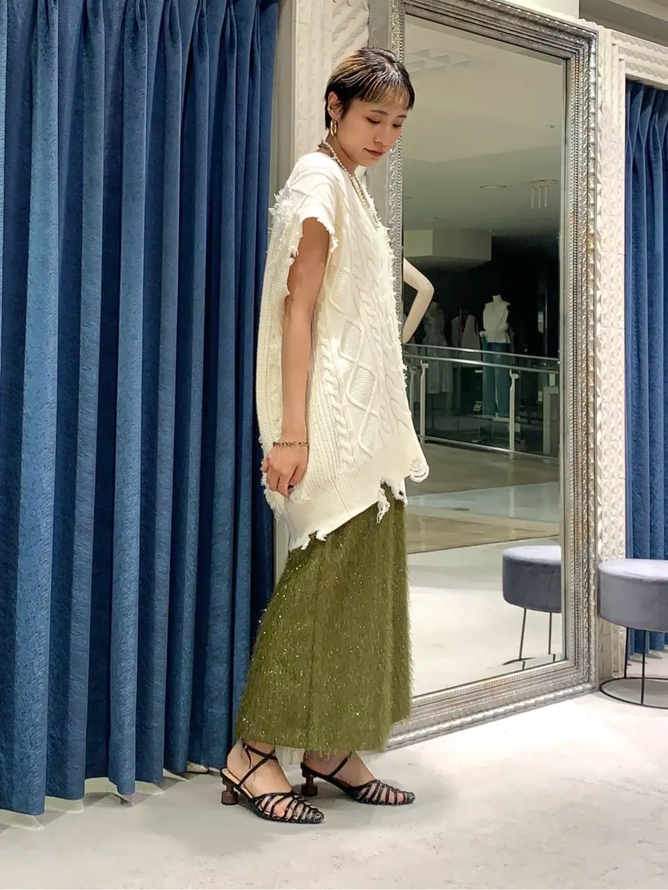 GRACE CONTINENTAL haruka iwasaki コーディネート画像