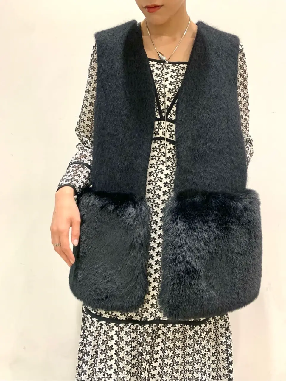 GRACE CONTINENTAL haruka iwasaki コーディネート画像