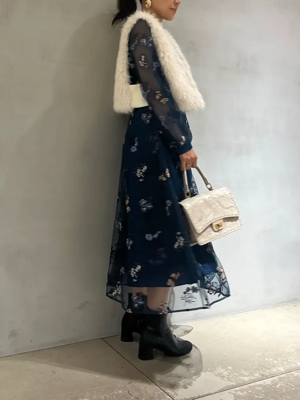 GRACE CONTINENTAL 穐山　香織 コーディネート画像