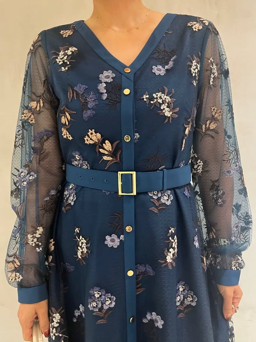 GRACE CONTINENTAL 穐山　香織 コーディネート画像