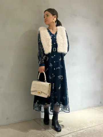 GRACE CONTINENTAL 穐山　香織 コーディネート画像